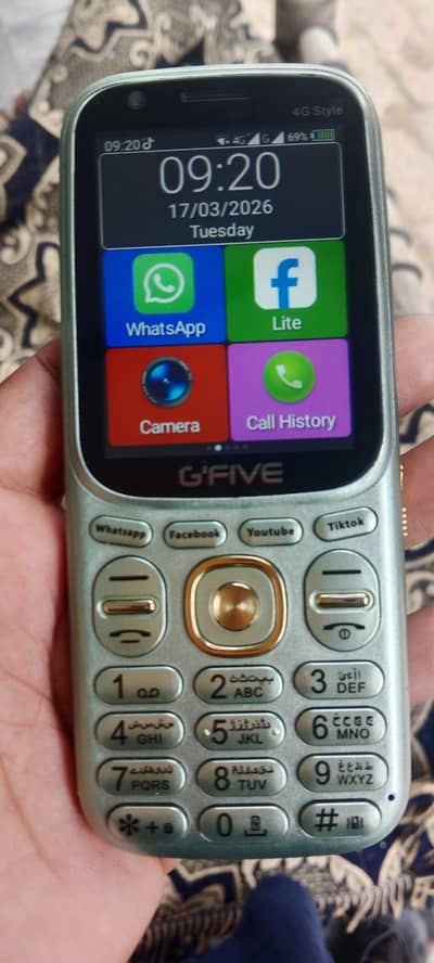 give 4 g style 6000 2gb 16 gb grand prime  5500