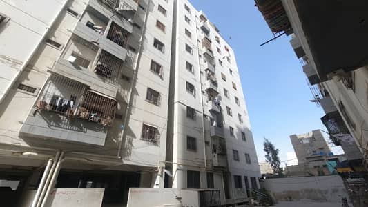 Prime Location Flat 600 Square Feet For sale In Surjani Town - Sector 2