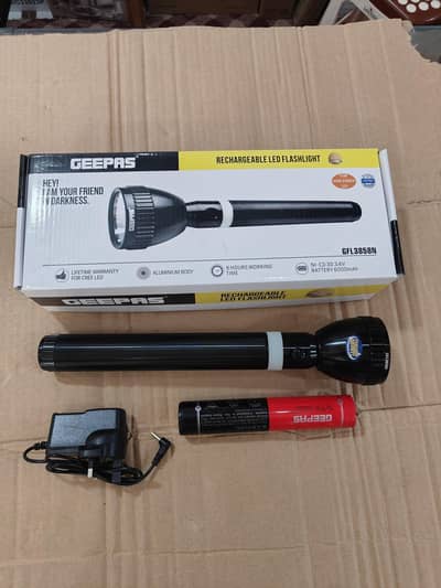 Geepas Rechargeable LED Flashlight