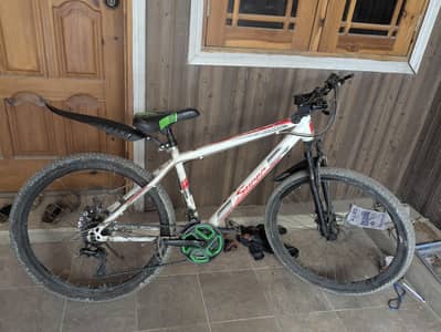 MOUNTAIN TRAIL BIKE | 7+3 = 10 GEARS | WHITE