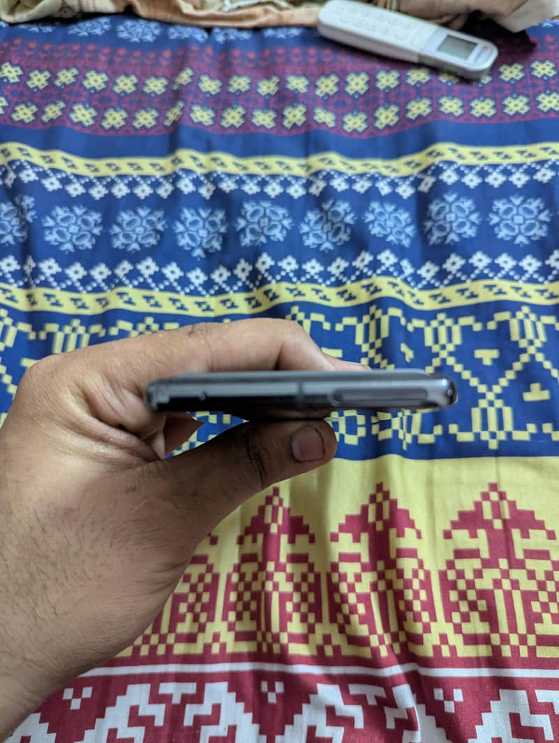 Google pixel 7 pro 4