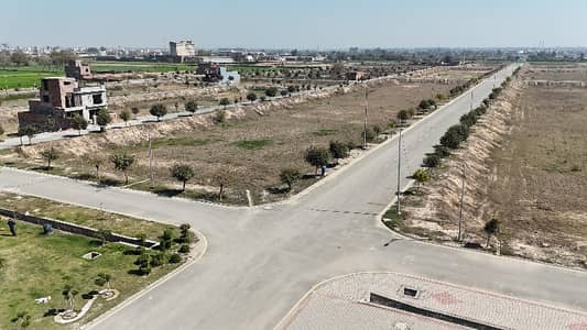 20 Marla Plot Prime Location 60 Feet Road New Lahore City B Block Fast Possession All Paid Investor Price Me Urgent Sale