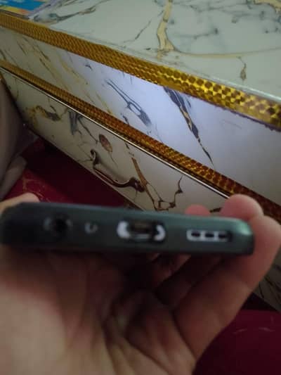 vivo y20 4 64 ha battery health bahtareen  Sirf panel change ha