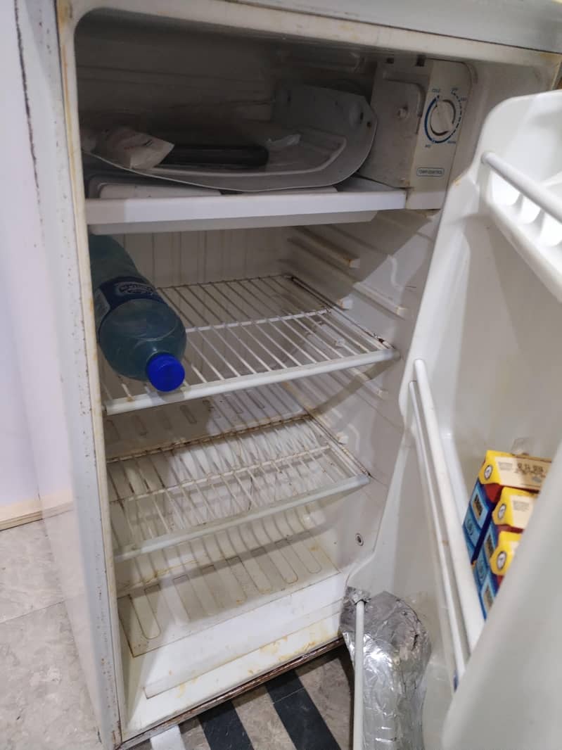 Room Fridge 1
