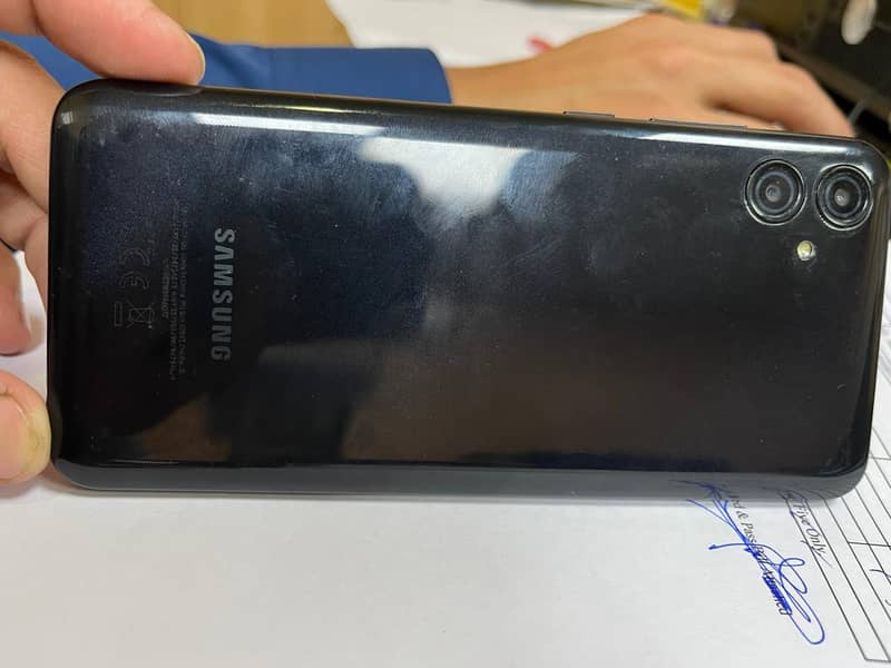Samsung Mobile A04e 2
