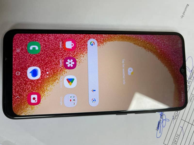 Samsung Mobile A04e 3