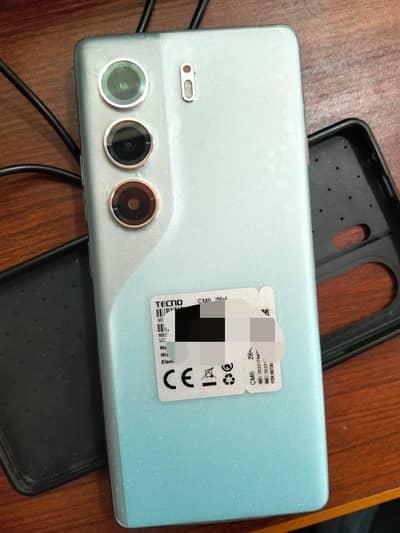 Tecno Camon 40 pro 16/256