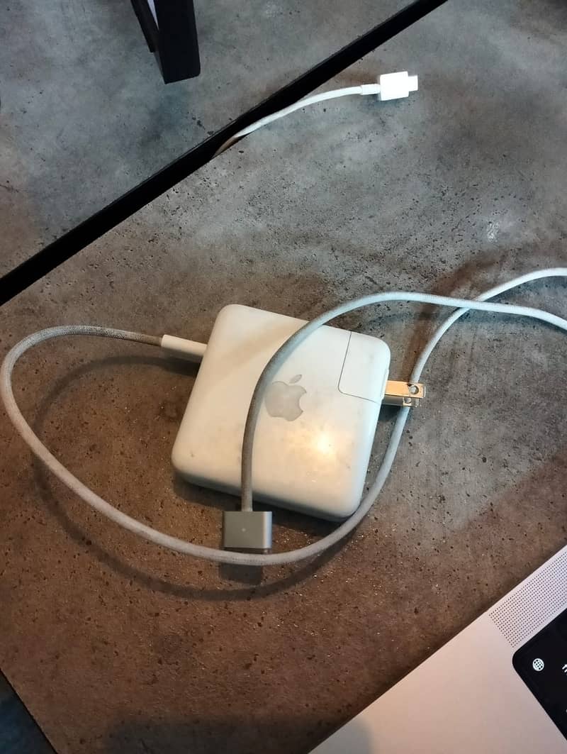 MacBook M1 Pro 10/10 2