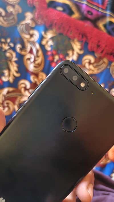 Huawei Y7 Prime 2018 - 3/32GB Offical PTA  - Huawei Phone for  sale