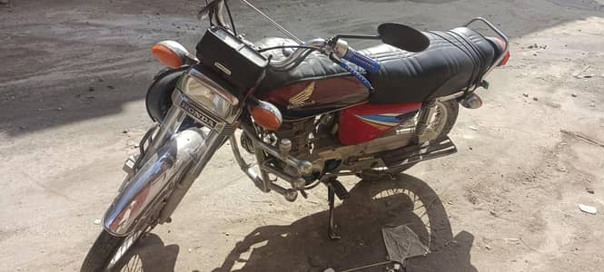 Honda CG-125 is available for sale