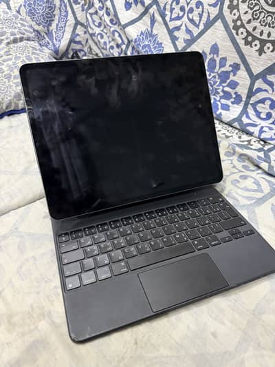 Apple Magic Keyboard 12.9 inch