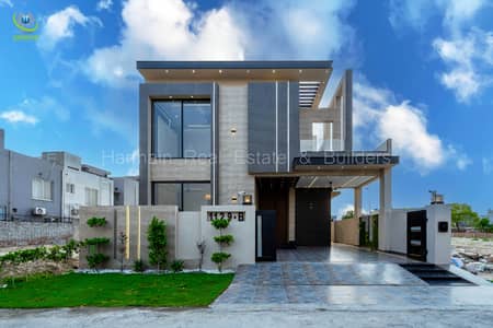 10-Marla Luxury Modern Bungalow For Rent At Hot Location Near MacDonald &Amp; Raya Fairways