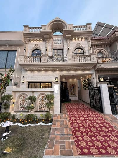 100% Original Property - 5 Marla Brand New Luxury House Available For Rent In DHA Phase 5