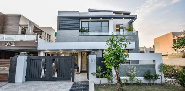 Fully Renovated 10 Marla Beautiful House Available For Sale at Super Hot Location