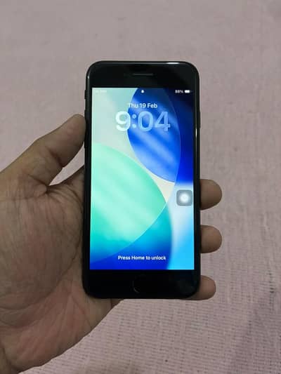 Iphone SE 2020 128GB (physical + esim) PTA approved