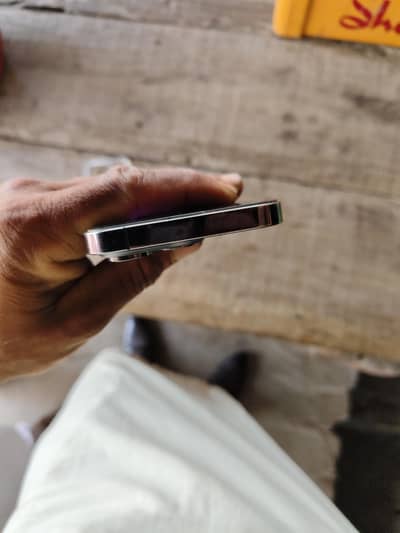 iPhone 14 Pro Non Pta