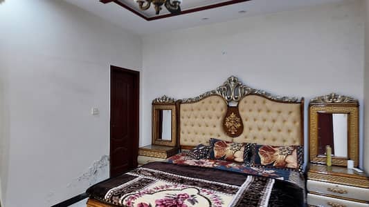 House In Al-Kabir Town - Phase 2 Sized 5 Marla Is Available