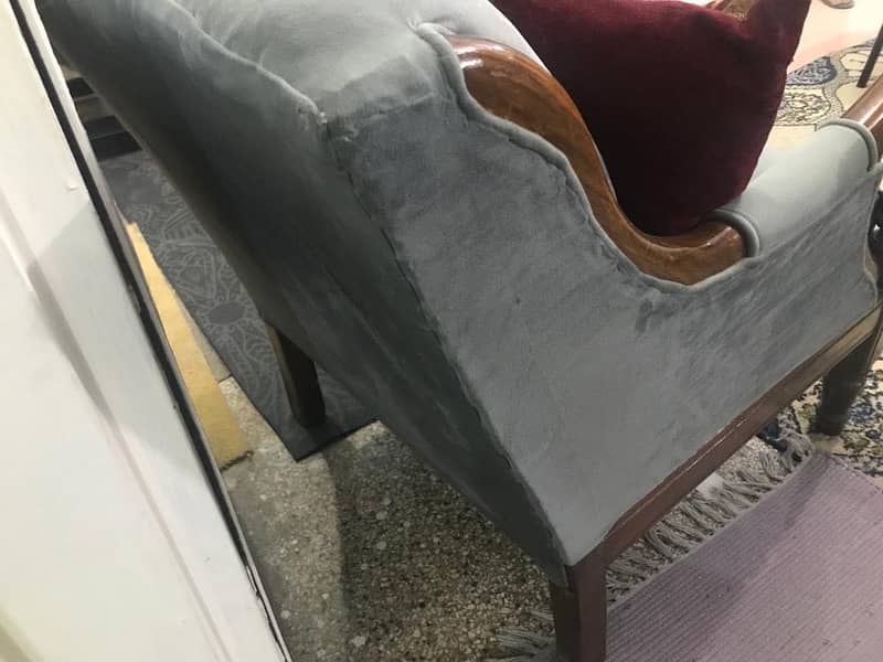 5 seater Sofa Set 10