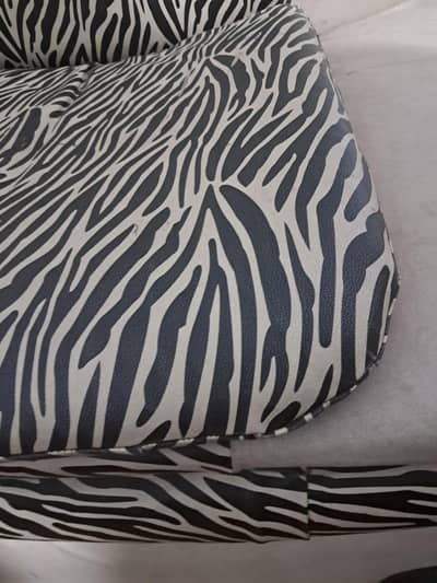 2 seater zebra print set