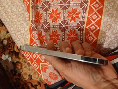 iPhone 13 pro 256 gb purchased from Germany