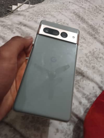 need Google pixel 7pro original penal