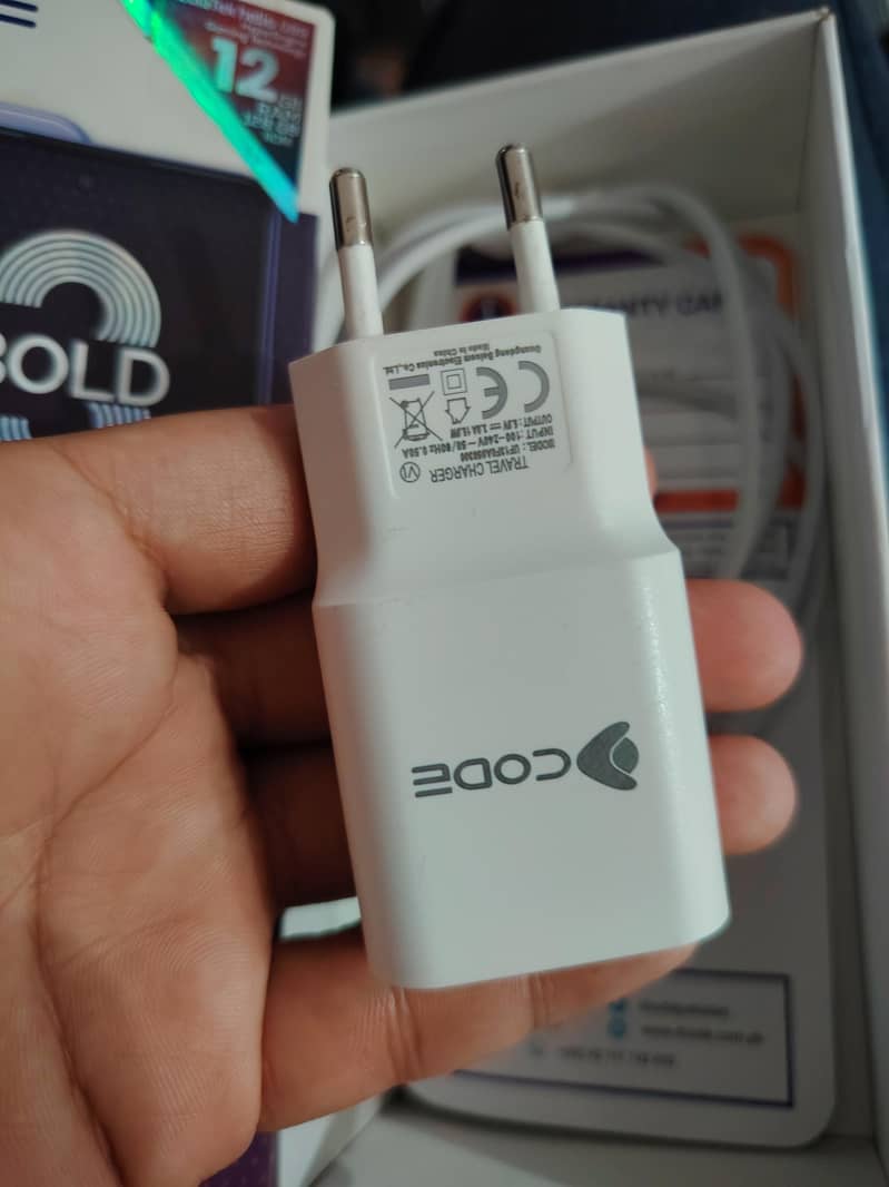 Dcode Bold 3 full box 128GB 2