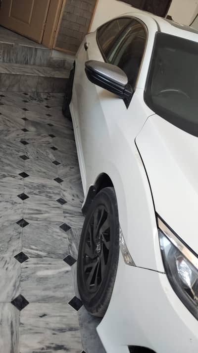 Honda Civic Oriel 1.8 i-VTEC CVT 2018