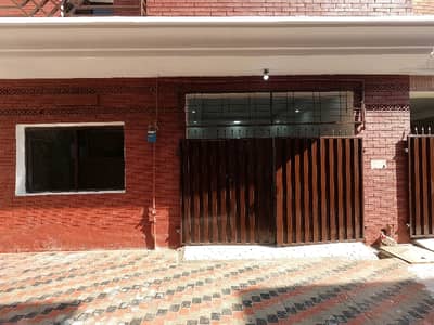 Prime Location 4 Marla House For sale In New Iqbal Park Cantt