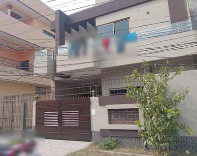 Centrally Located House In Khuda Buksh Colony Is Available For Sale