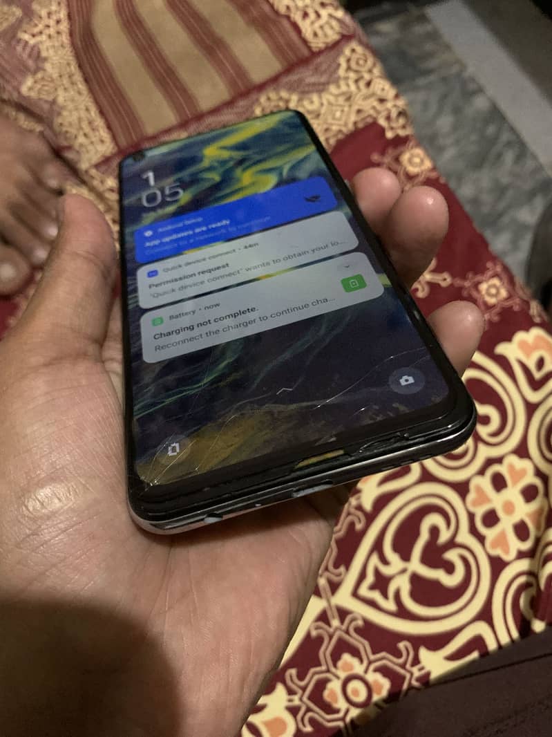 Oppo reno 5F 4