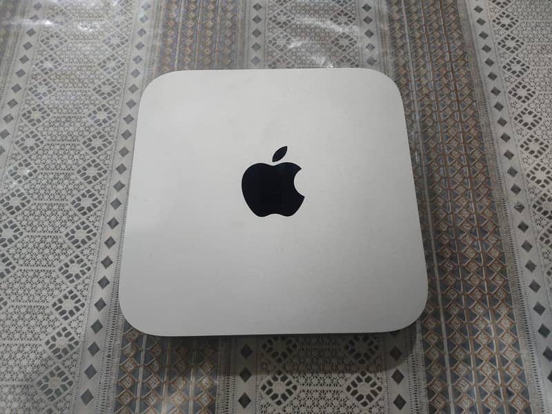 Mac Mini M2 8