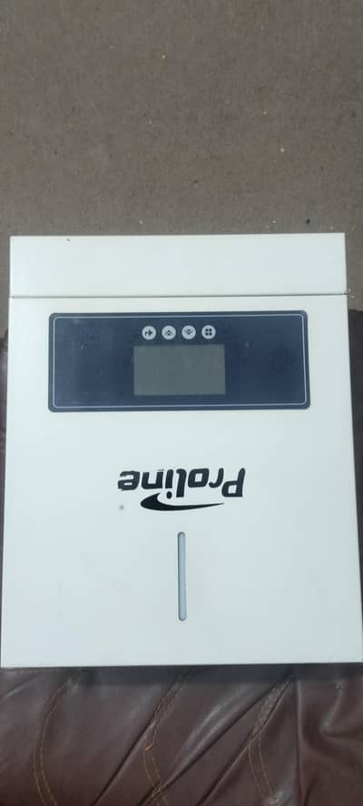 3.6kw pv4000 dc24v battery  one year used