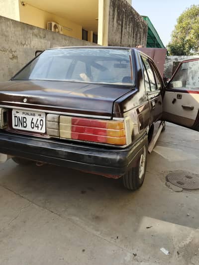 Nissan sunny 84