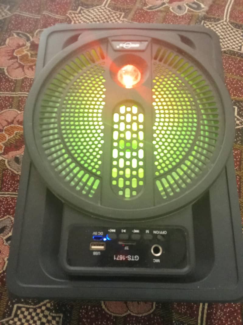 branded Bluetooth speaker with mic 2