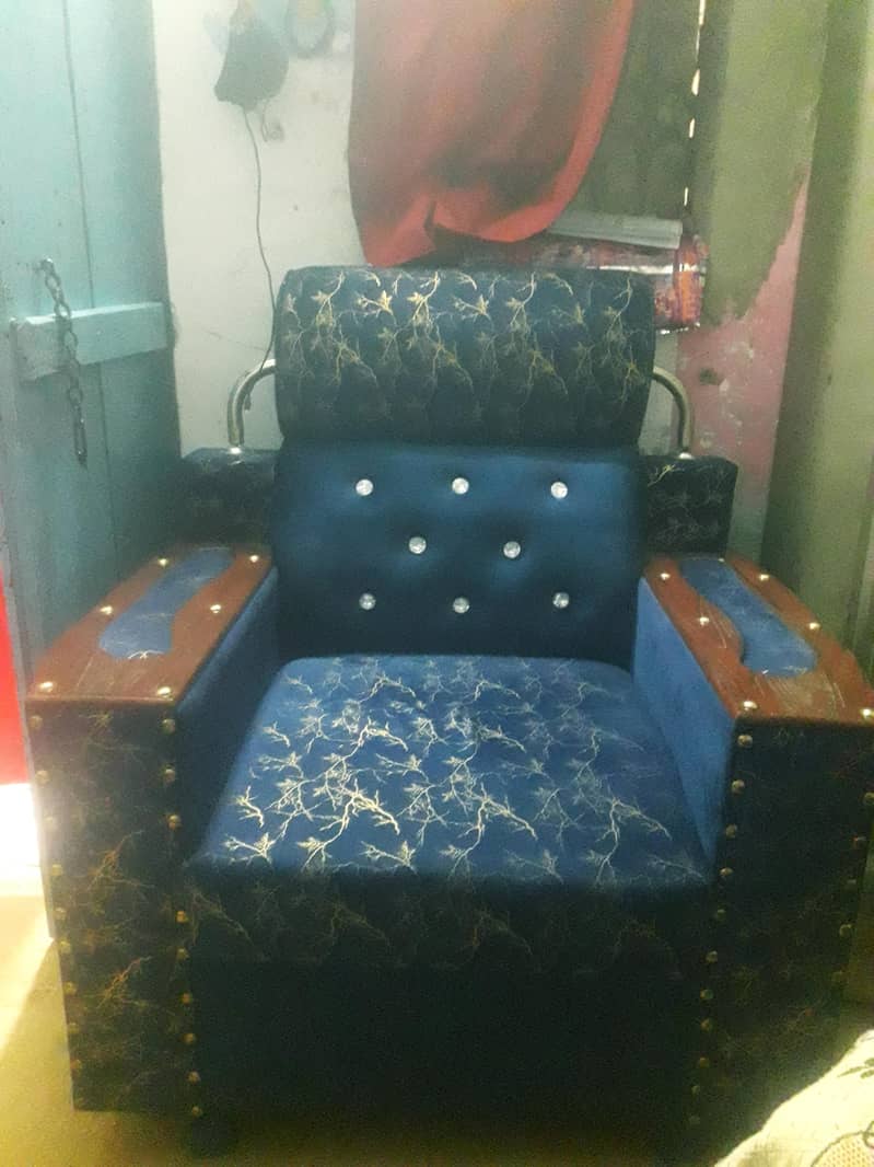 5 seater sofa set condition 10/10 1