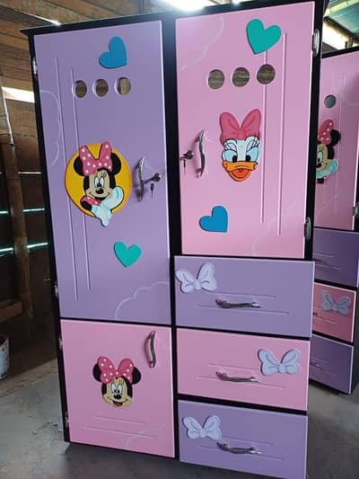 new kids almari available