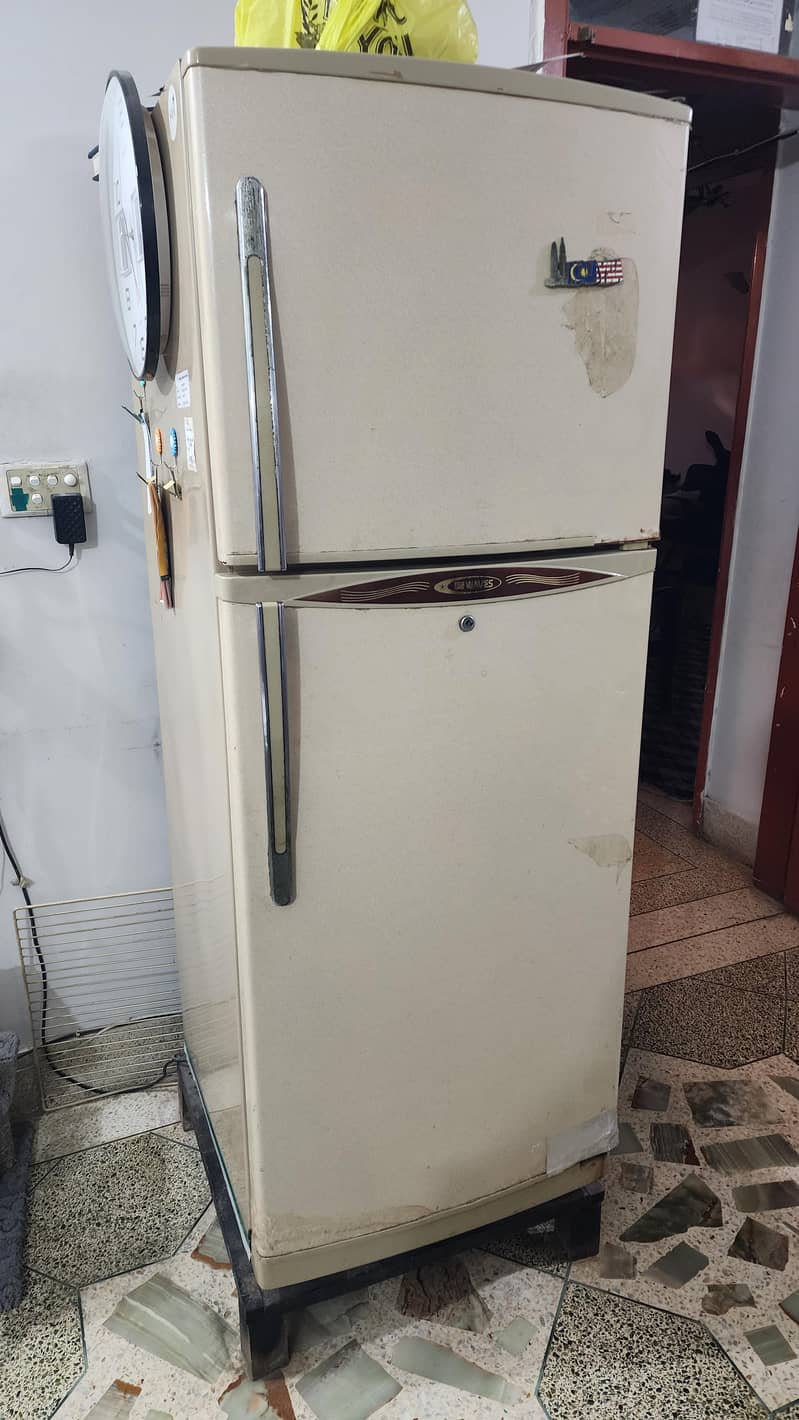 Waves refrigerator 0