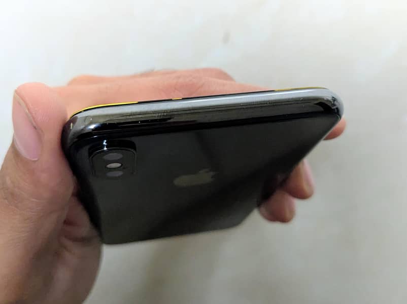 Iphone X (PTA Approved) 2