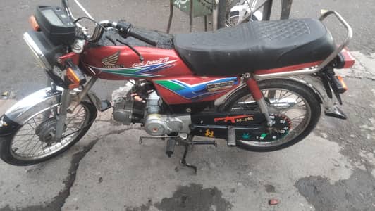 Honda CD 70 for urgent sale . condition 8/10