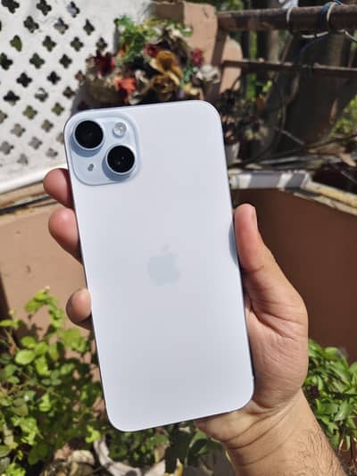 iPhone 15 Plus FU 4 Months Sims Time