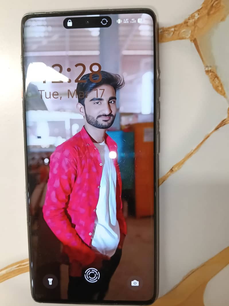 Tecno CAMON 40 Pro 4