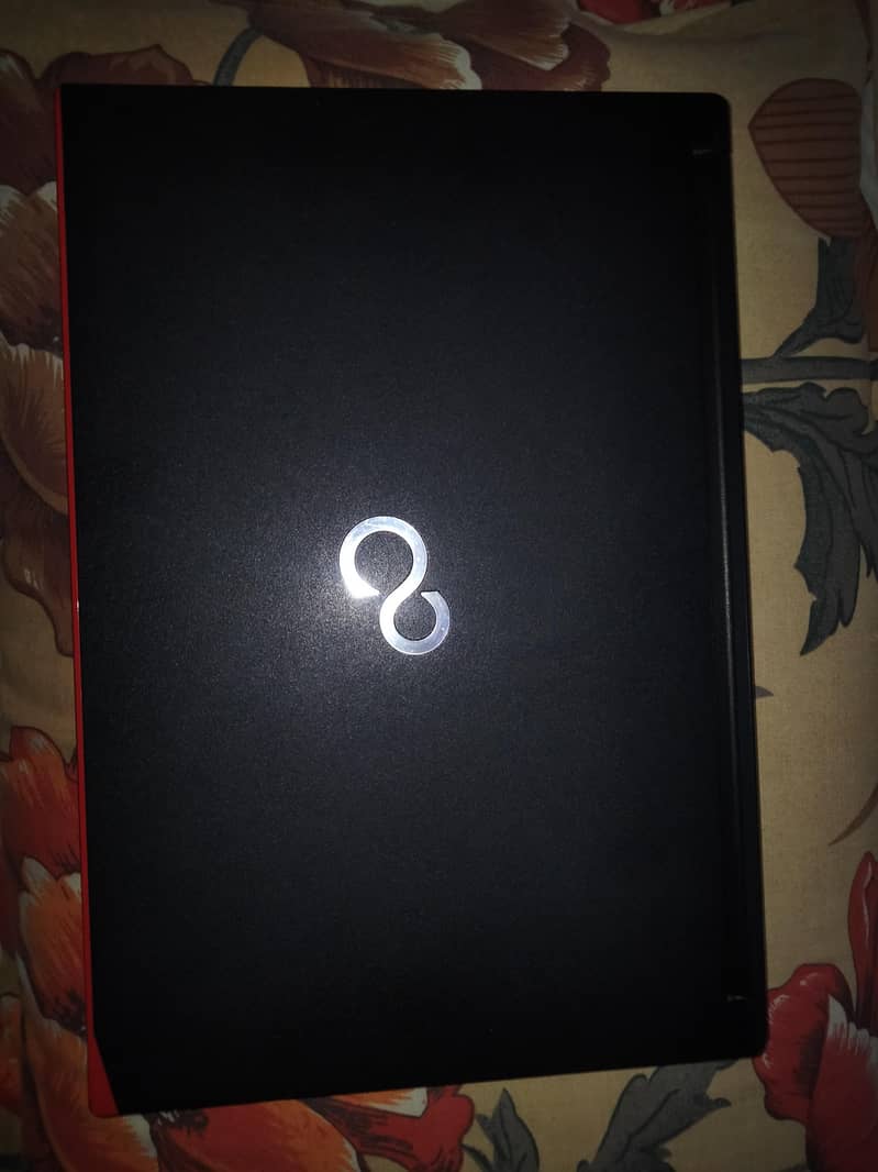 Fujitsu Lifebook E546 0