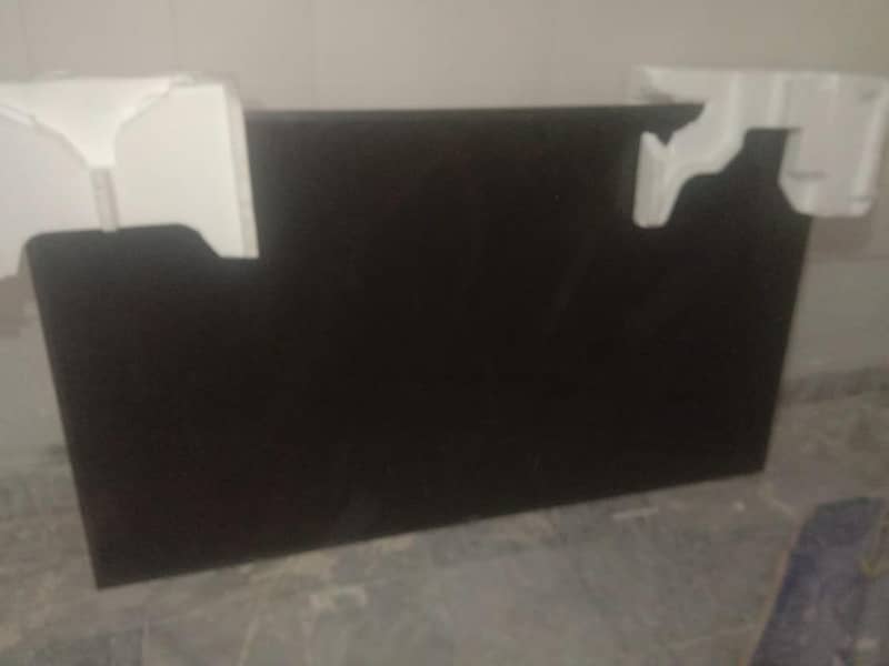 Samsung LED TV 75" android 0