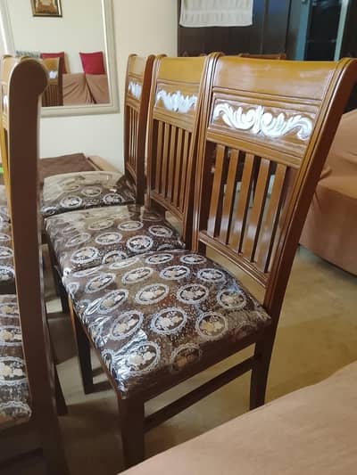 DINING CHAIRS 8 Pieces.