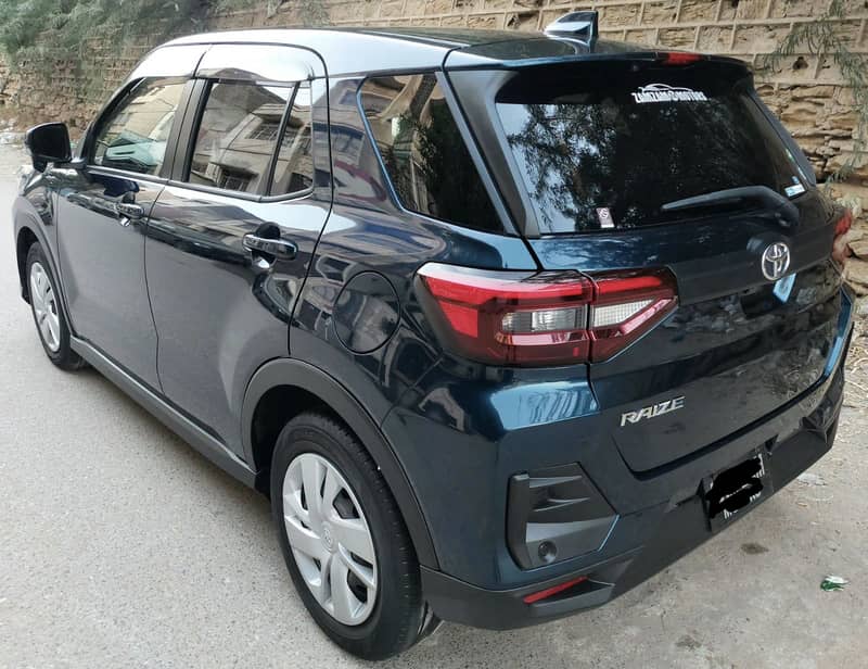 Toyota Raize 11