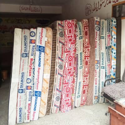 Double bed Kings Size Mattress and Single mattress in excellent