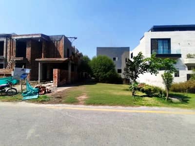Plot No- 1526 Block A - 5 Marla Top Location in Phase 9 Town DHA Lahore For Urgent Sale