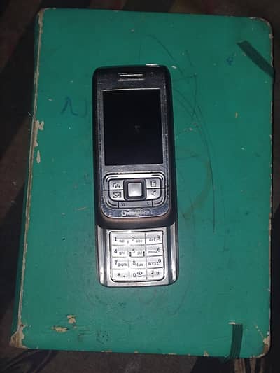 Nokia E65  genuine Avery thing is ok Antique pcs 2007 BC Modell