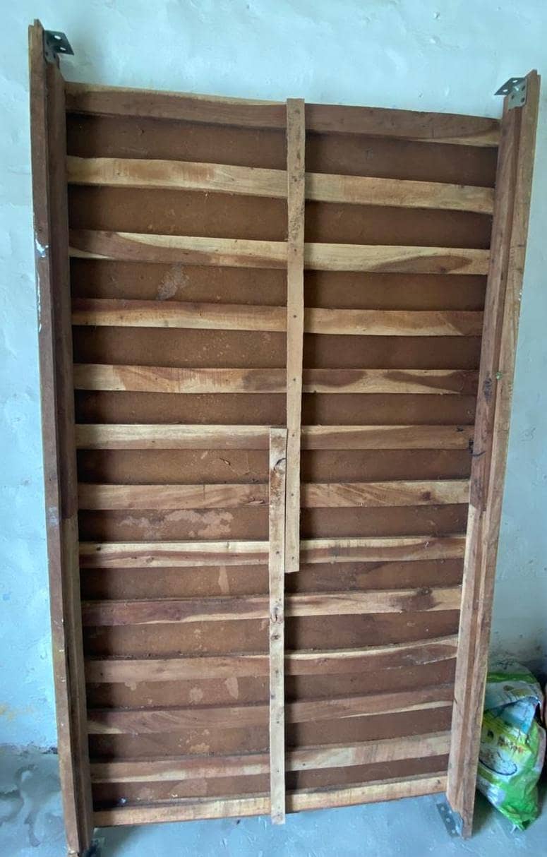 Single Bed with side table 3