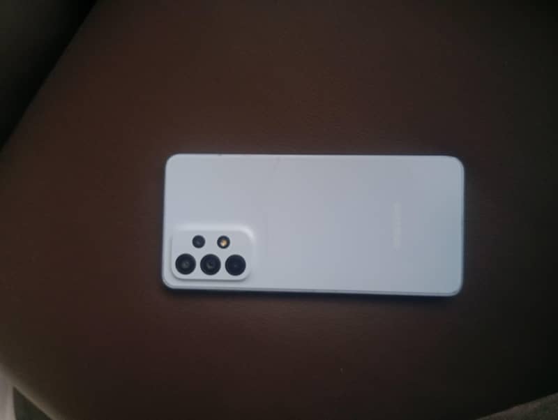 condition 10/10 only back damage 4